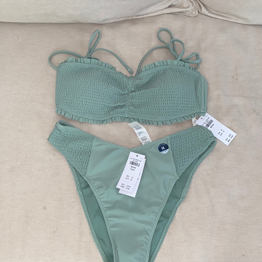 Hollister Cheeky Bikini